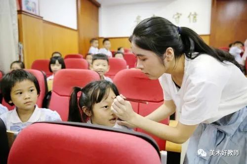 有创意的开学典礼方案_开学典礼创意设计_开学典礼创意方案有什么