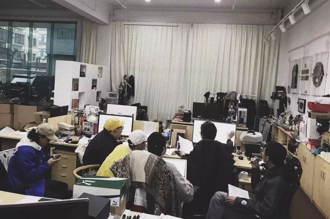赚钱搬到市中心什么歌_我想要赚钱搬到市中心_搬到赚钱想要中心市场怎么办