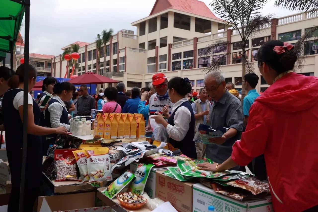 老年大学学委会_中国老年学学会老年旅游专业委员会_老年旅游协会