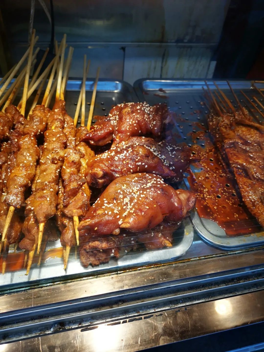 夏季烧烤店利润分析_做烧烤需要多少钱投资_北京地铁口烧烤店经营成本