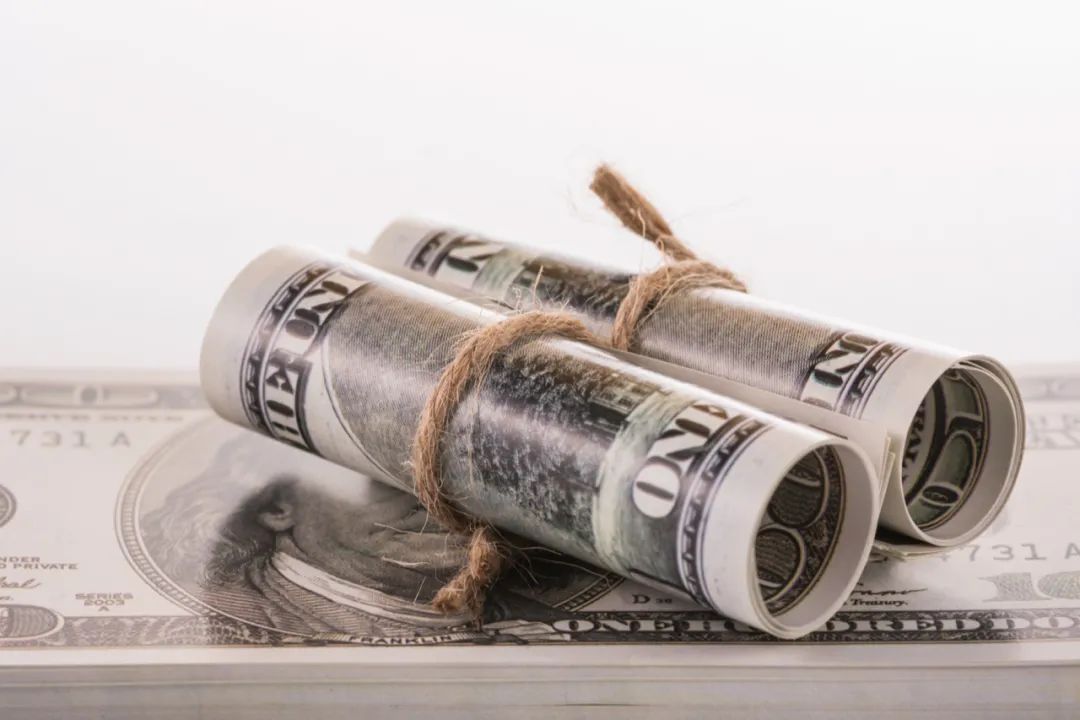银行宝宝类货币基金_年轻人理财市场分析_年轻人是不是钱都放p2p了