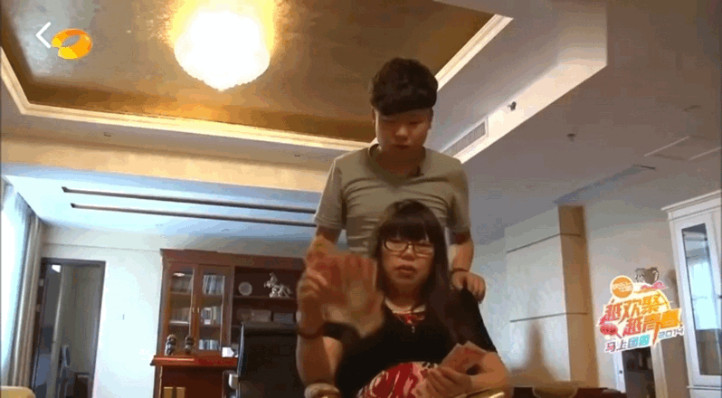 变形计没有爸妈的女孩是哪一期_变形计 叛逆少年 教育 改造效果