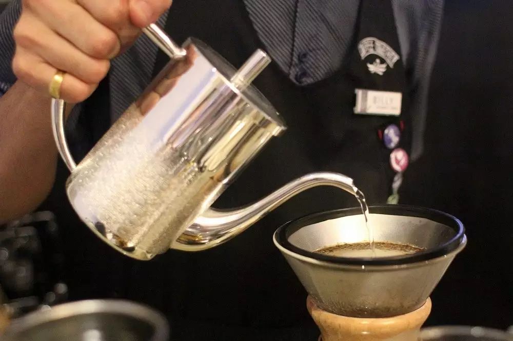 咖啡师到评委转型 _咖啡行业从业经验 _咖啡培训师有什么要求