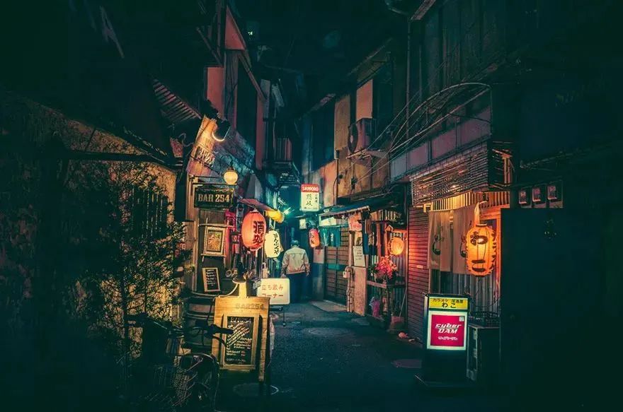 店招设计的基本原则_特色店招文化内涵_城市店招设计