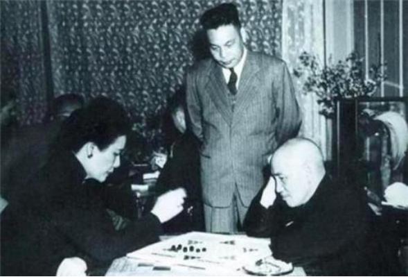 蒋经国儿子都活到多大岁数_蒋经国子女命运_蒋孝文蒋孝武生平