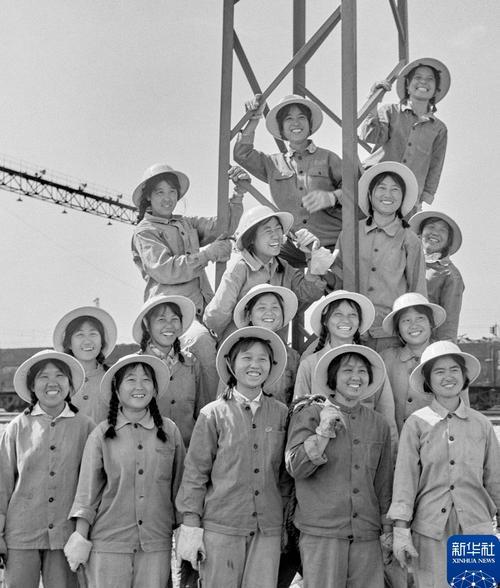 咱们工人有力量 中国工人阶级 歌曲历史_咱们工人有力量合唱免费下载