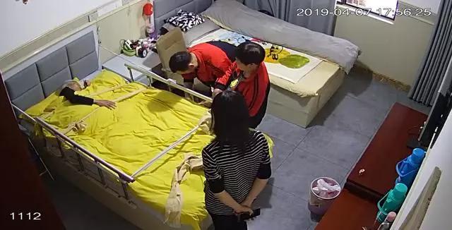 保姆杀害雇主_保姆杀害雇主视频_保姆上班3天为早拿钱毒杀老人