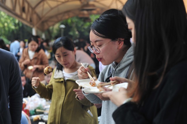 爱一个人能闻出专属味道_爱一个人是什么滋味?_生理性喜欢真实写照