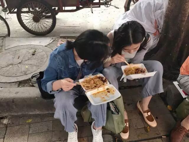 服装行业入门技巧_服装行业创业指南_我想卖服装但是没经验