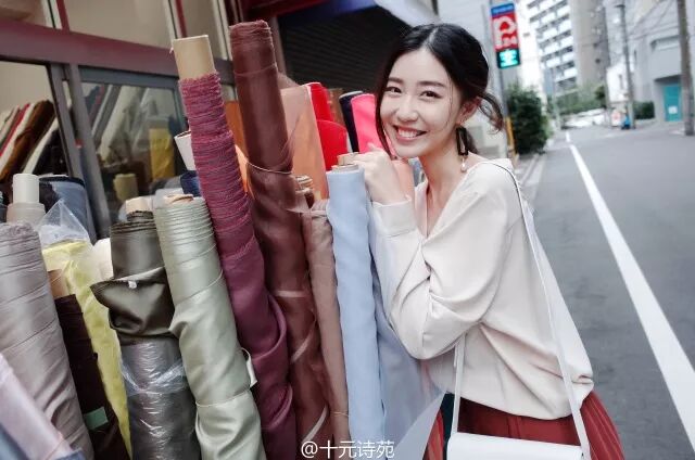 我想卖服装但是没经验_服装行业入门技巧_服装行业创业指南