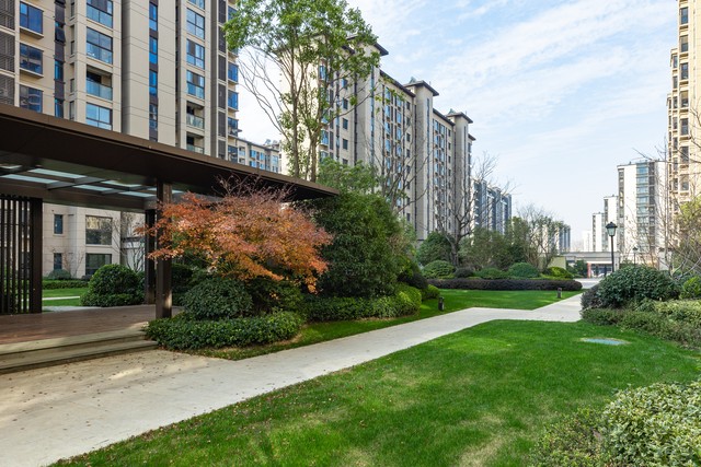 上海买房配套设施考虑_上海买房地段选择_上海买房哪个网站好