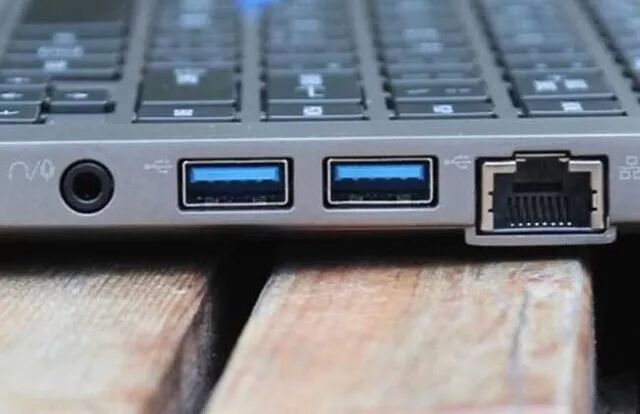 主板接口设计问题_笔记本电脑换主板后果_选购电子产品注意事项