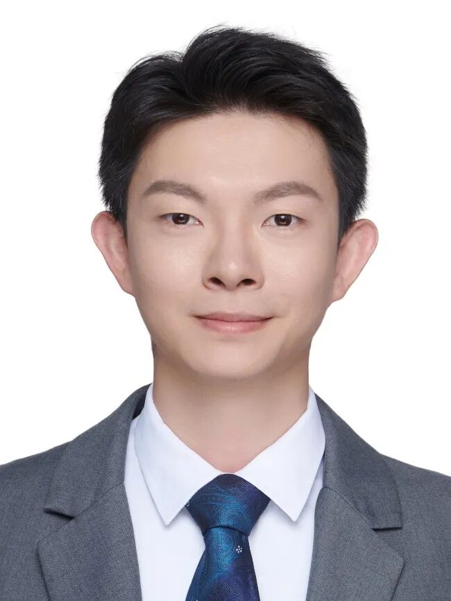 优秀共产党员评选_2025优秀党员个人材料_优秀党务工作者评选