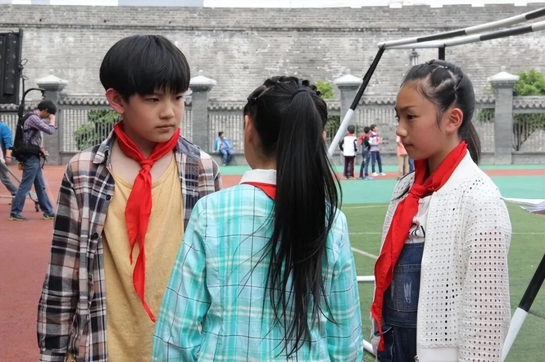 用身体帮助儿子度过青春期_男孩青春期引导_养育男孩