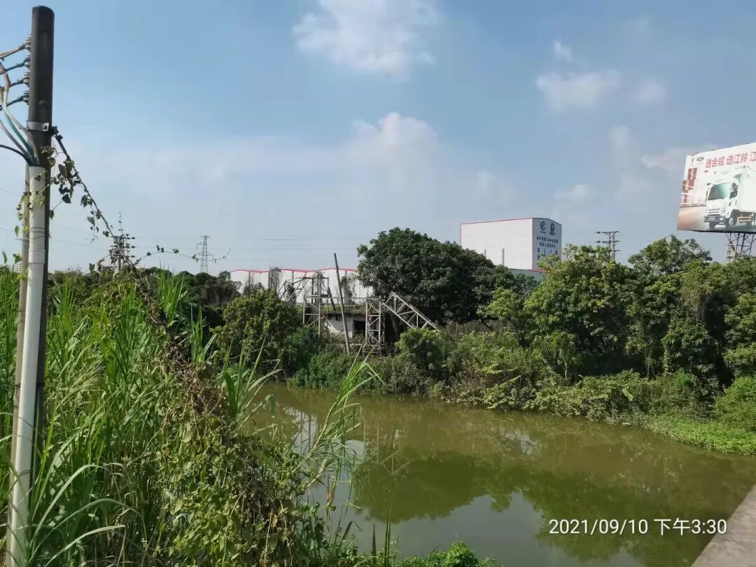 违规户外广告整治_做广告牌要什么手续_违法大型广告牌拆除