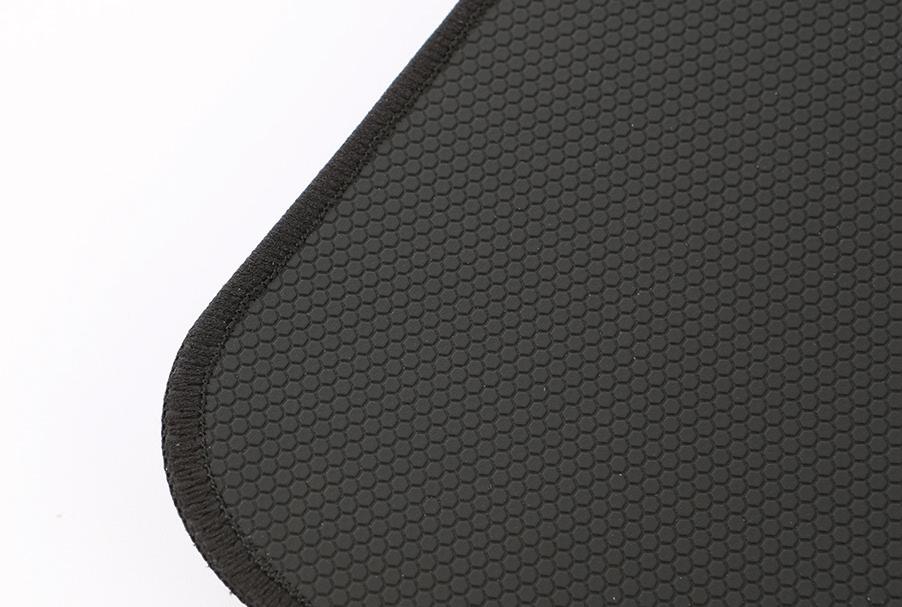 雷蛇鼠标垫速度版和控制板_雷蛇STRIDER XXL游戏鼠标垫_雷蛇融合型鼠标垫评测