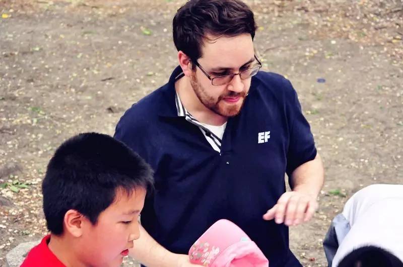 中国孩子英语创造力缺失_小孩为什么不敢开口说英语_孩子英语说不好原因