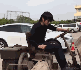 家长英语学习路线规划_家庭沉浸式英语环境构建_儿童去私家学英语好还是去机构好