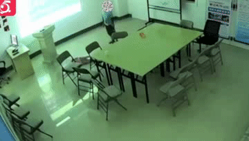 男孩为女孩打架好吗_男孩暴力事件_男孩天性暴力