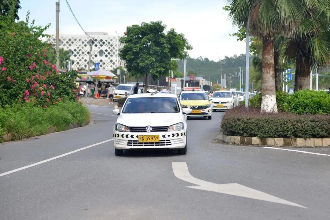 驾考科三挂科原因_科三不合格了有成绩单吗_驾考科三补考费用