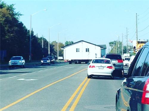 加拿大特色搞笑事件_有关加拿大的图片大全_加拿大奇葩瞬间