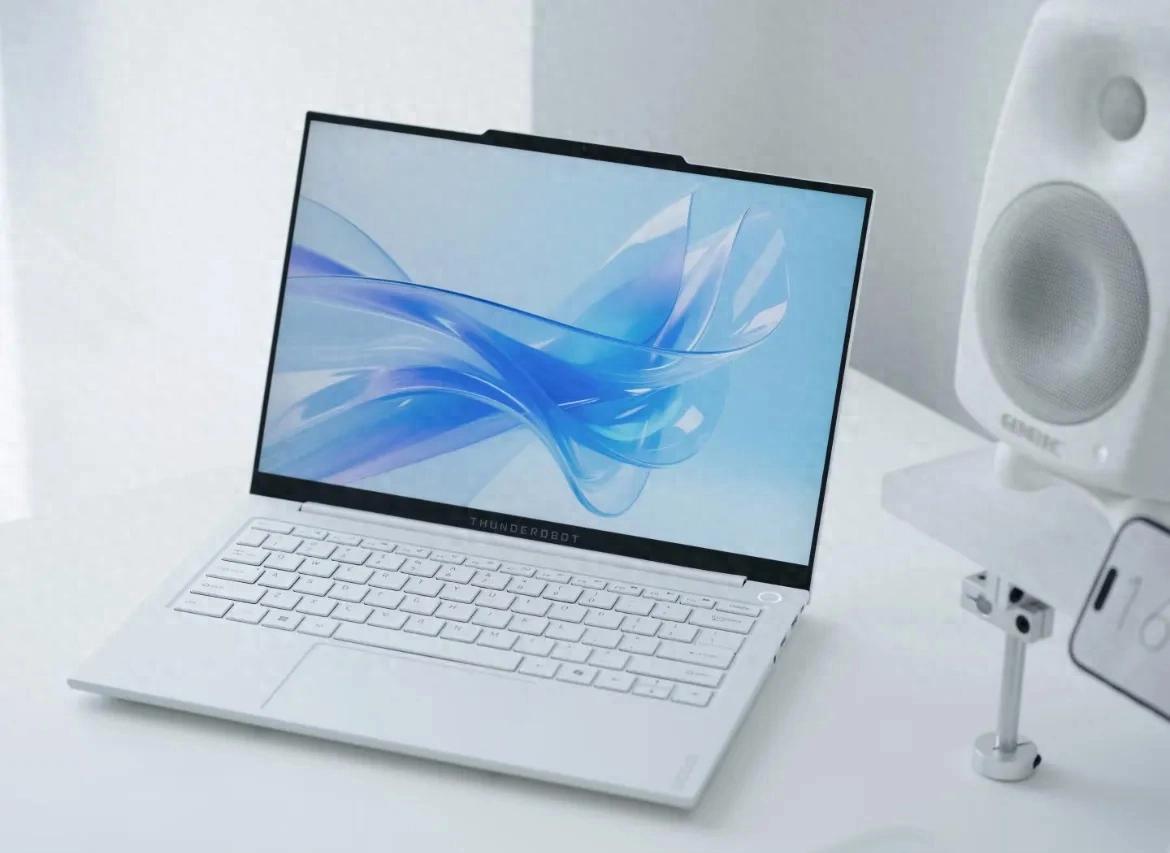 笔记本电脑内存条多少钱一条-笔记本越卡越闹心?2025实测:清垃圾没用是内存被软件“吃爆”了