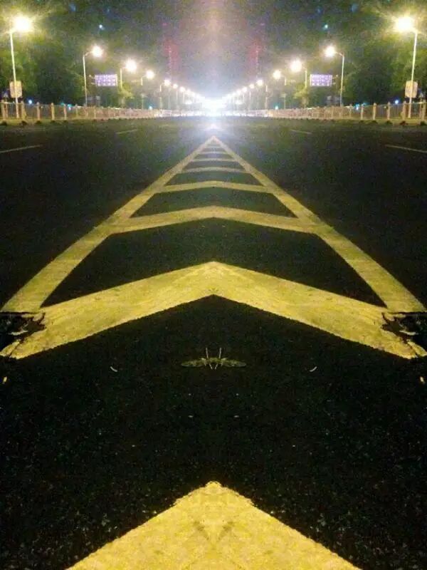 我感觉人活着没有意义_人生没有意义 恐慌 寻求帮助