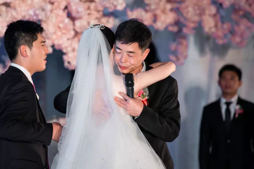 没经验想开个婚庆公司_婚礼主持经验分享_新中式婚礼策划