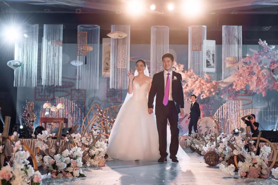 没经验想开个婚庆公司_婚礼主持经验分享_新中式婚礼策划