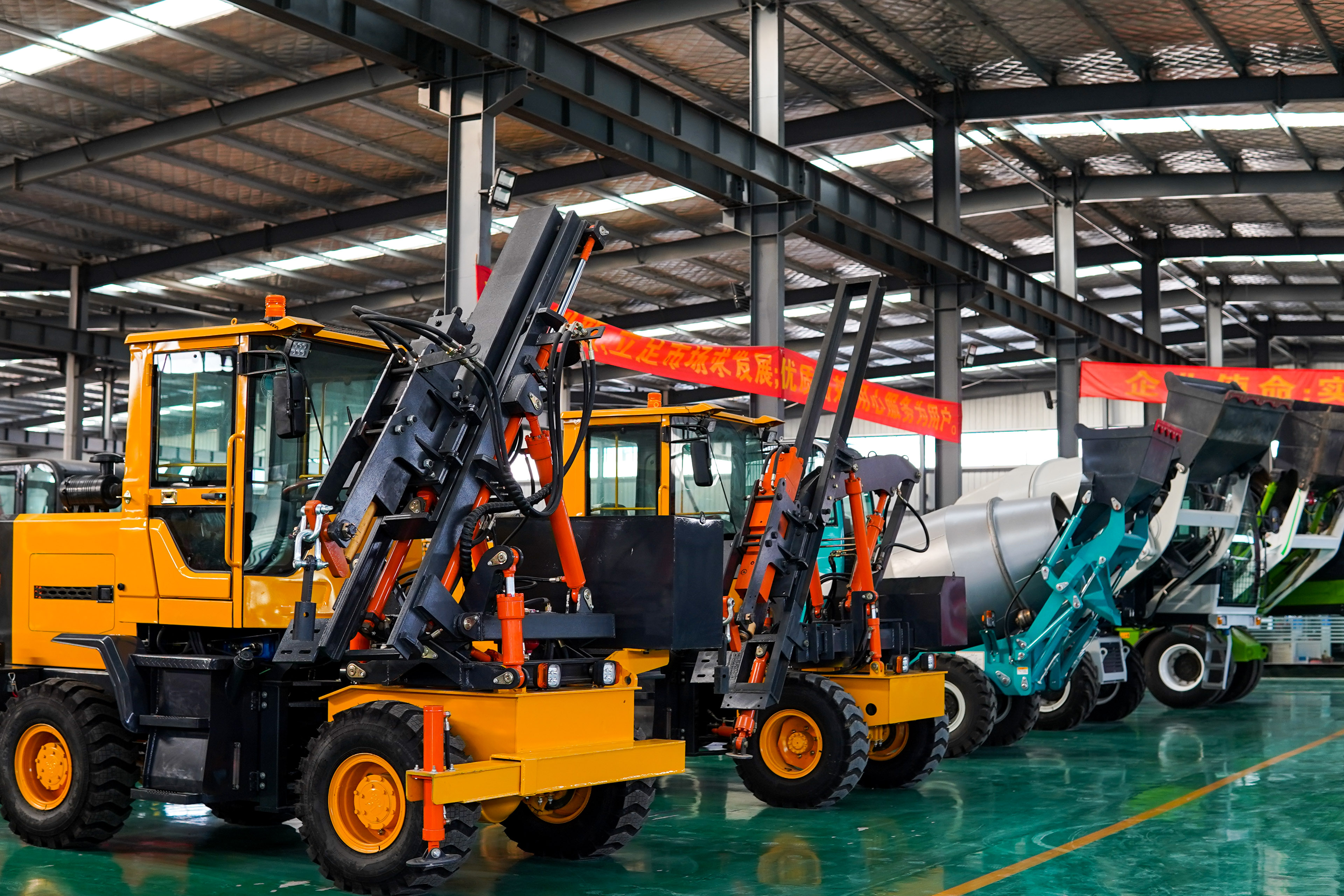 小挖掘机工作视频大全_微型挖掘机线上销售_山东挖掘机双十一优惠