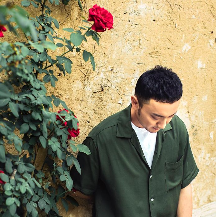 尼格买提个人资料图片-尼格买提为什么会一直站在春晚舞台？