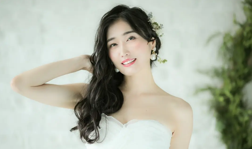 欠的房租要用身体来还债 漫画_欠房租用身体还视频_欠债还钱动漫