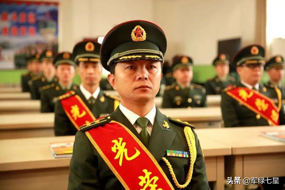 自主择业由来与定性_自主择业政策演变_自主择业到退休年龄后