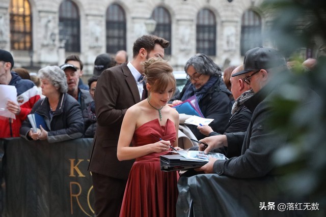 人死后留下的骨灰是什么意思_人死后还活着是什么意思_人死后灵魂在家的现象