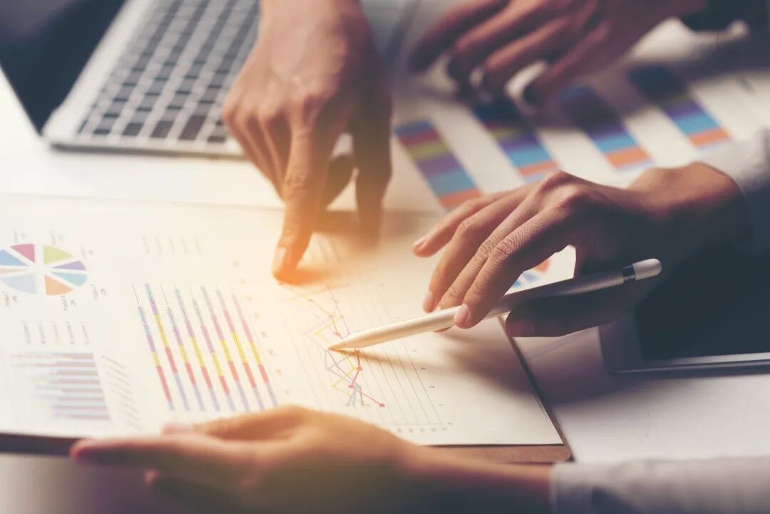 企业资助博士好处与挑战_博士去企业待遇怎么样_工业博士申请指南