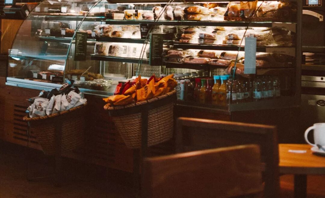 开个面包店要投资多少钱-开家面包店能赚到钱吗？