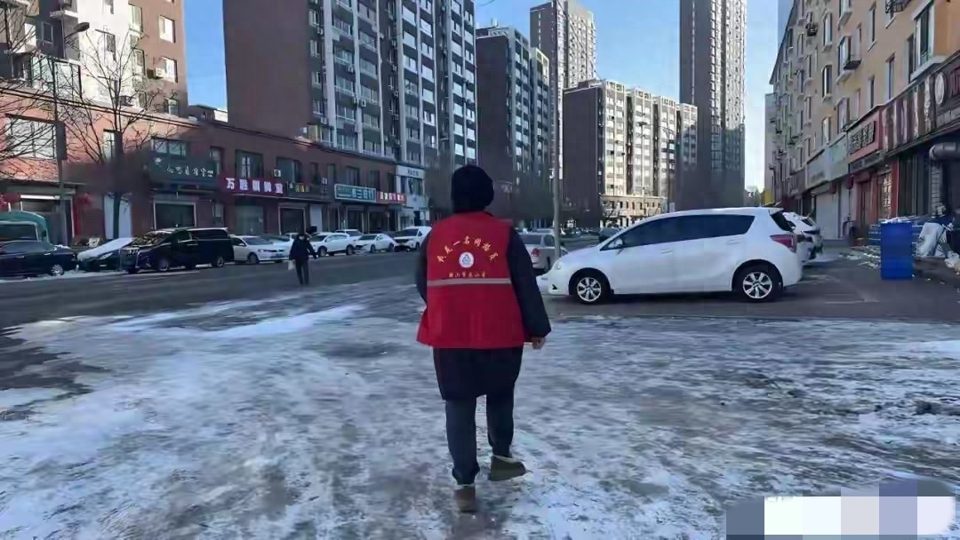 哪个省的事业单位考试公共基础知识包括计算机基础知识-公务员“平替”大比拼：书记员、辅警、社工、村官哪个才是最优选