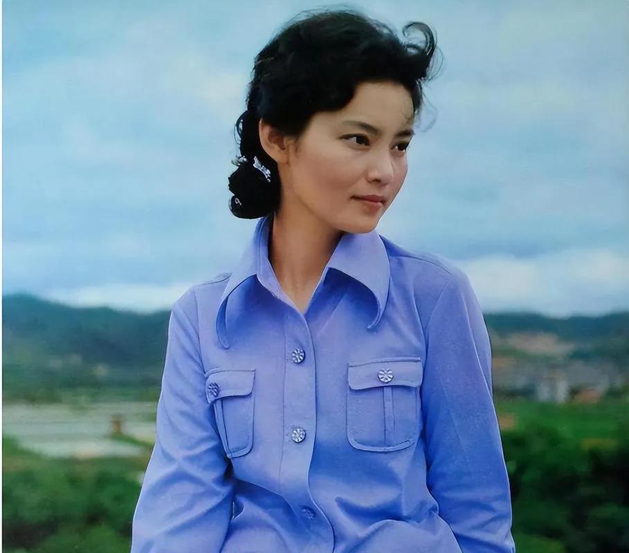 米家山和潘虹的爱情故事_潘虹与米家山的婚姻生活_米家山现在的妻子孩子