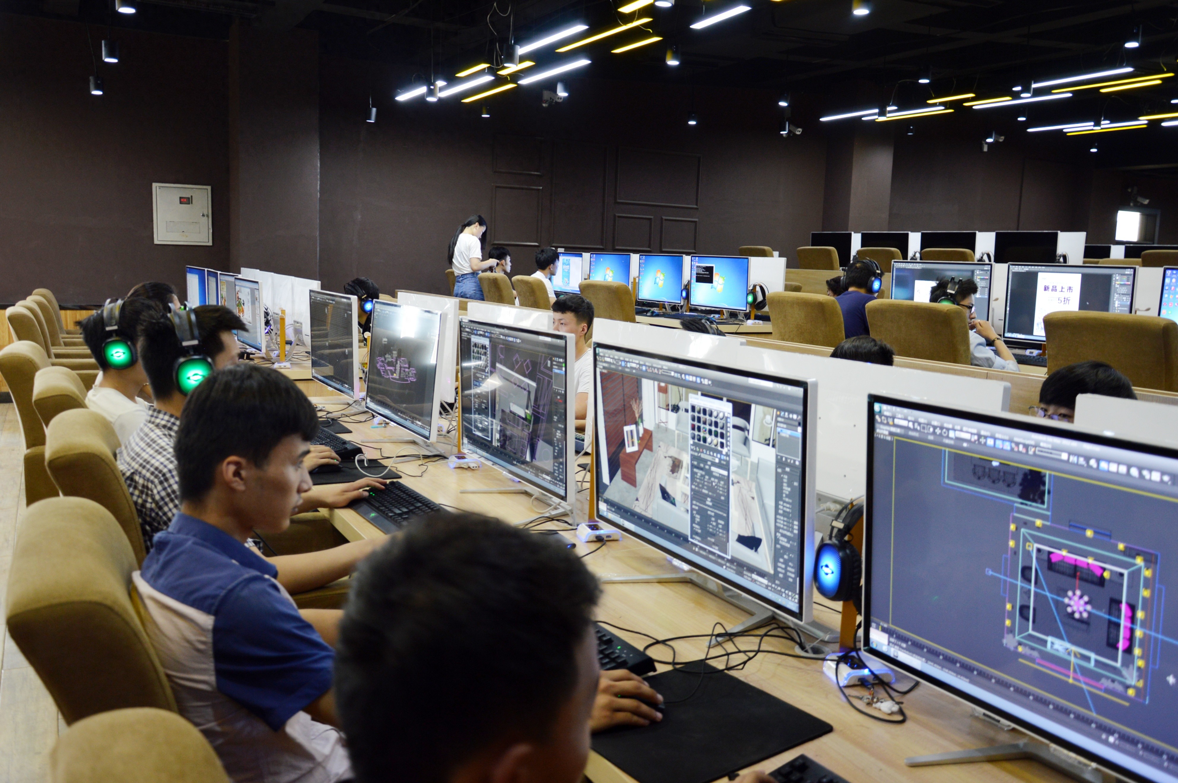 学电脑到什么技术学校-2026年电脑维修在哪里学？这三类学习渠道，就业党必看！