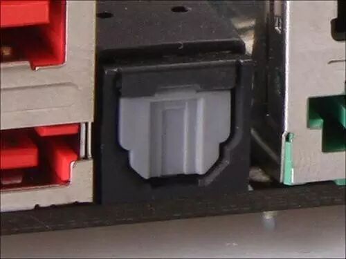 电脑主板元件详解_主板性能衡量标准_电脑主板可以用多少年