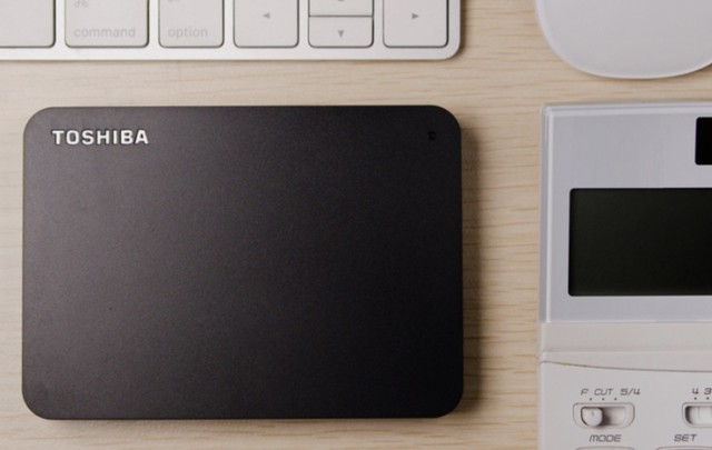 东芝移动硬盘哪个系列好_东芝1TB移动硬盘评测_1TB移动硬盘推荐