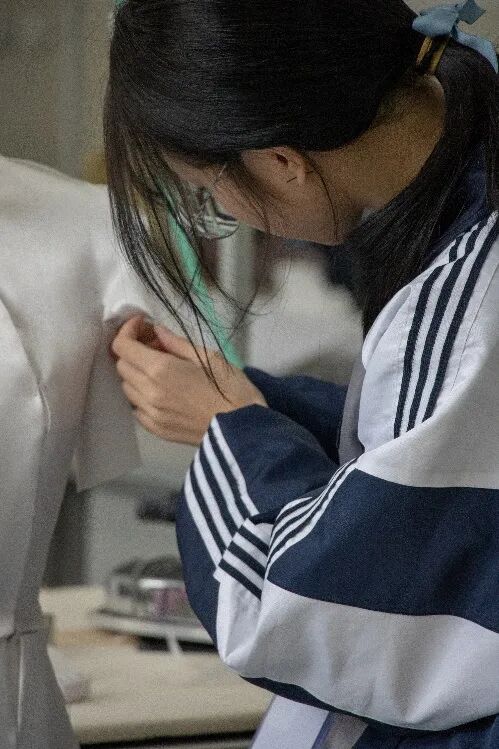 电脑款式拓展设计纸样设计与立体造型_温州市中等职业学校技能节服装设计与工艺比赛_温州服装打版学校