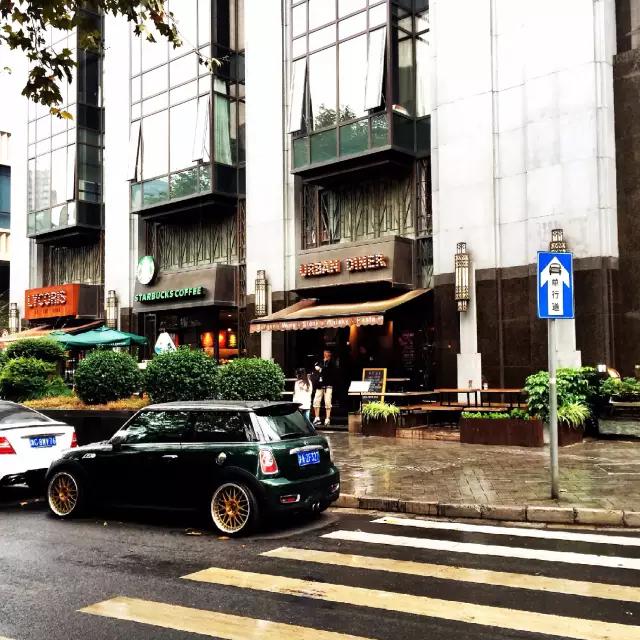 服务生工作心得_服务生如何成为一名好的服务员_服务员怎样做好今后的服务工作