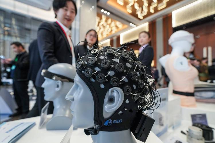 北京比较有名的猎头公司-2025 年 12 月十大猎头公司推荐榜：万宝盛华 —— 北京上海广州深圳苏州杭州成都青岛南京猎头服务优选