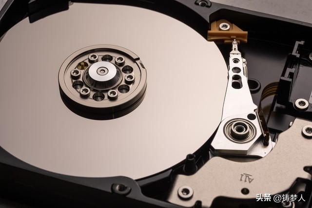 机械硬盘需要买线吗_固态硬盘与机械硬盘协同工作_双硬盘方案