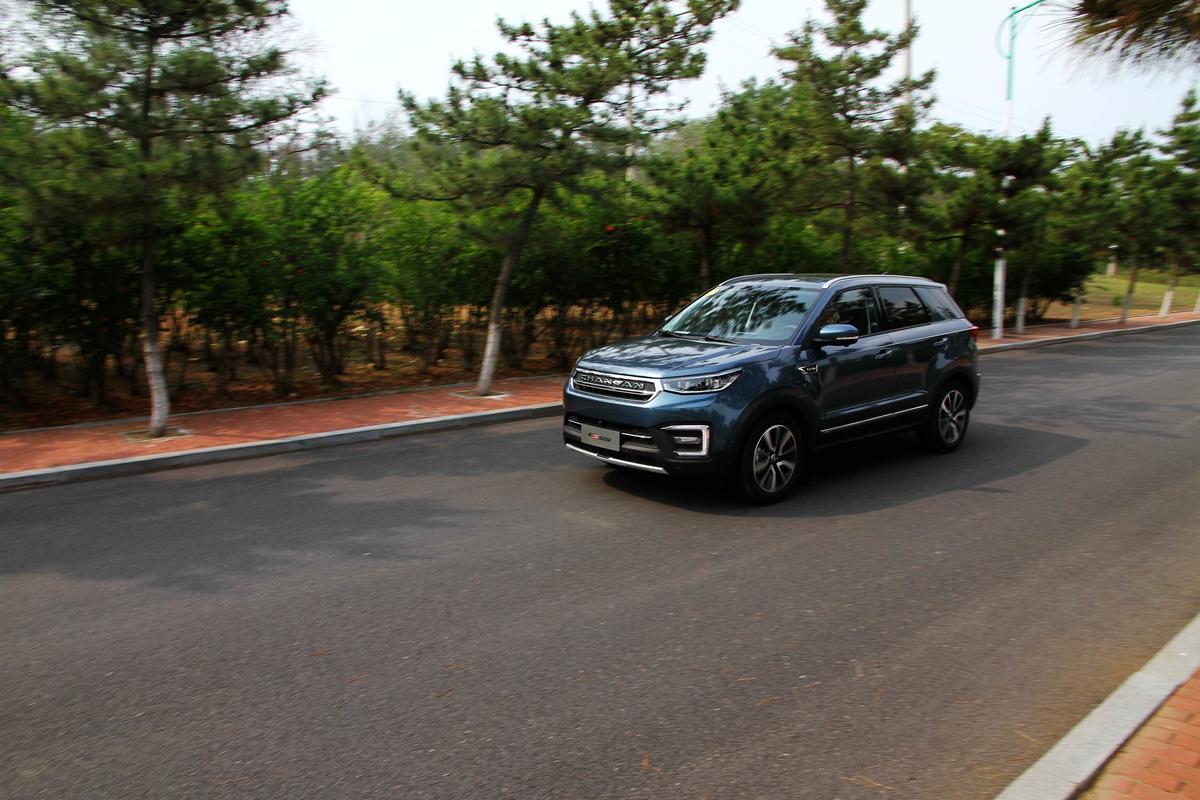 长安cs35隐藏功能介绍_长安CS55智能互联_长安CS55乘坐舒适