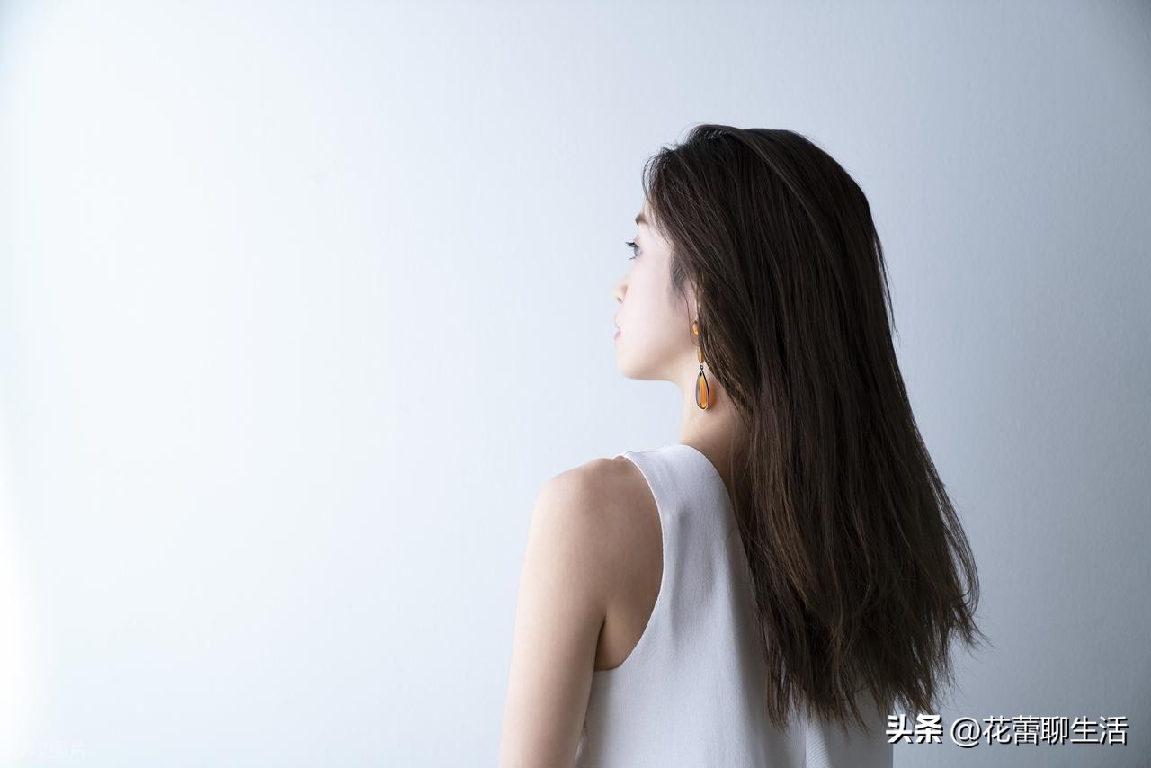 母亲欠钱会影响儿子吗-孩子负债,父母该不该帮忙还,是一道伪命题