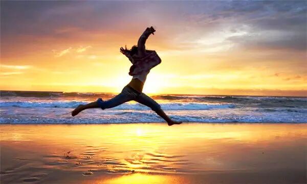 用阳光的心态面对生活-如何用阳光心态面对工作与生活？