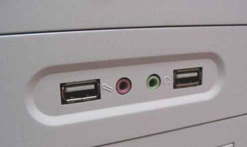 一端是usb一端是耳机跟usb是什么数据线_什么是USB接口_USB接口类型