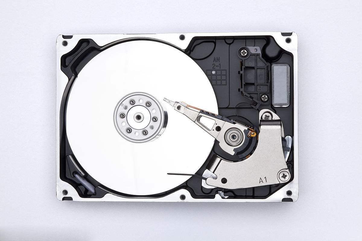 机械硬盘数据恢复成本_固态硬盘和机械硬盘可以一起用吗_机械硬盘固态硬盘寿命对比